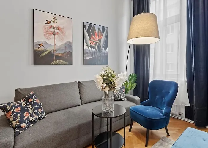 Very Spacious 4br, 3 Min To Matzleinsdorferplatz Apartment Vienna